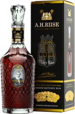 A. H. Riise Non Plus Ultra Very Rare 42% 0,7L